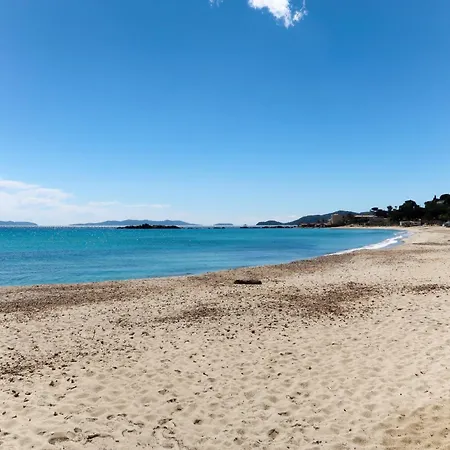 Du Temple By Interhome * Le Lavandou